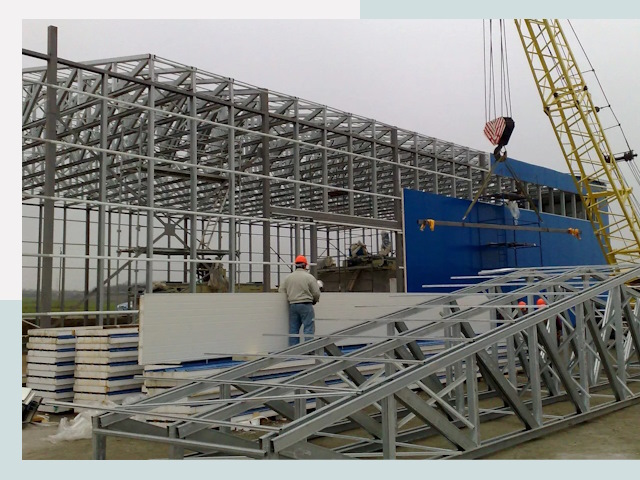 Строительство заводов в Кандалакше